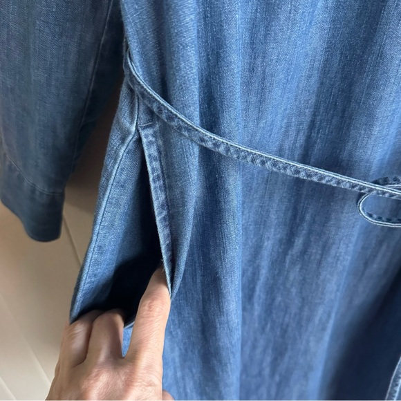 NWT Loft Denim Shirt Dress Chambray Blue Size Medium Long Sleeve Button Front - Picture 5 of 9